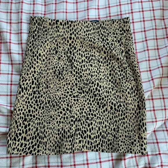 Cheetah print brandy skirt - Picture 2 of 2